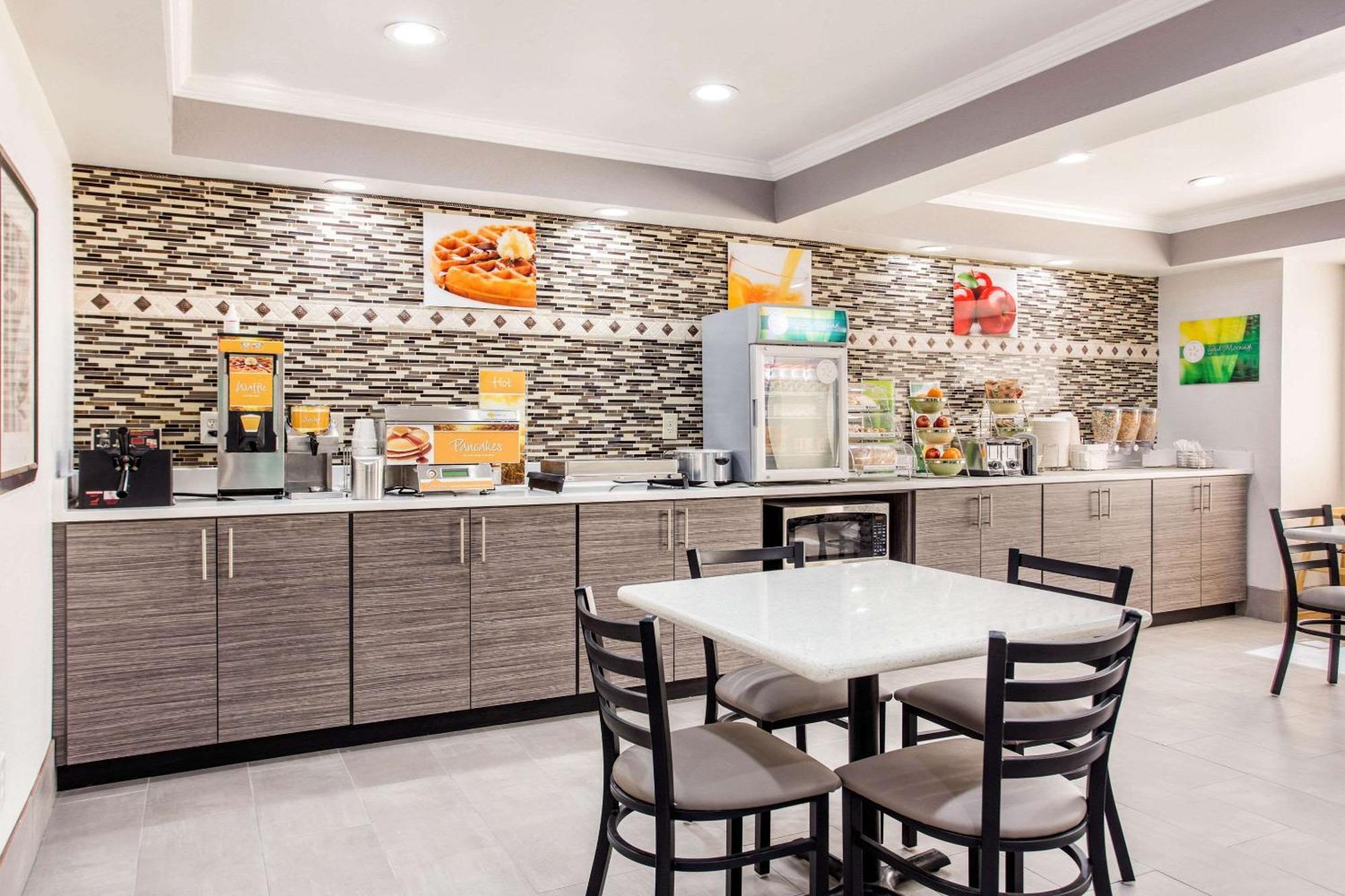 Quality Inn & Suites Myrtle Beach Near Outlets Eksteriør billede